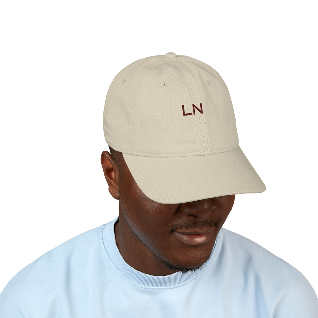 LOW NOISE back embroidery top cap